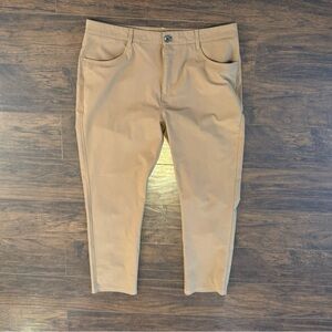 Vuori Mens V430 L Travel Pants Khaki Size 36x26 Polyester Zipper Pocket mid